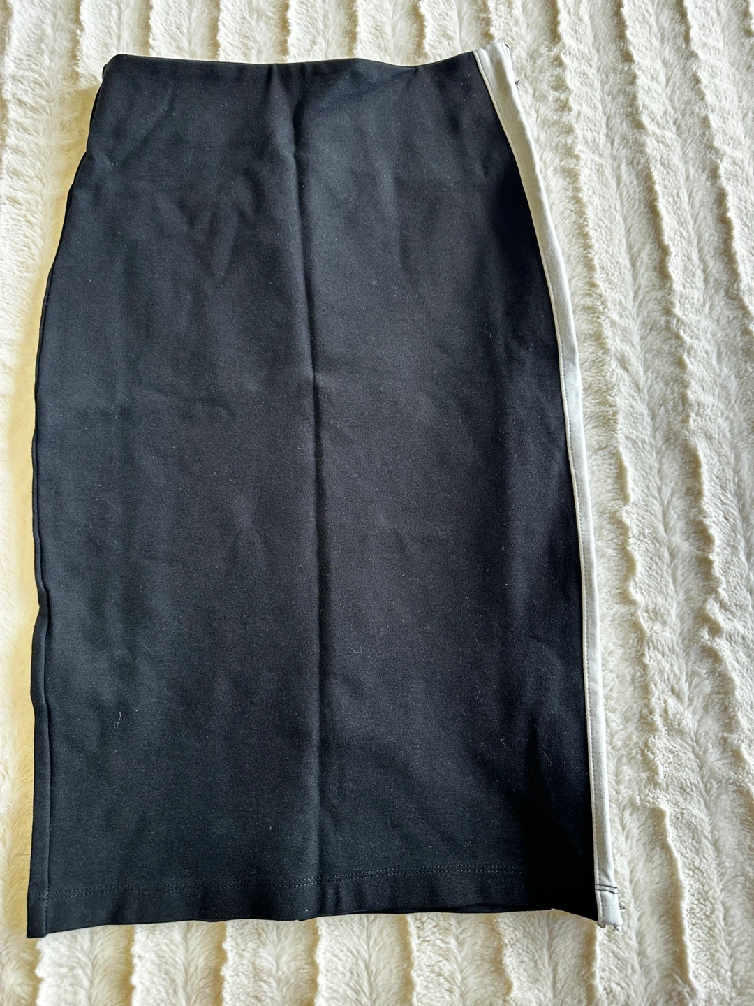 Revamped by Sirens Black Pencil Skirt with White Stripe Detail - photo 3