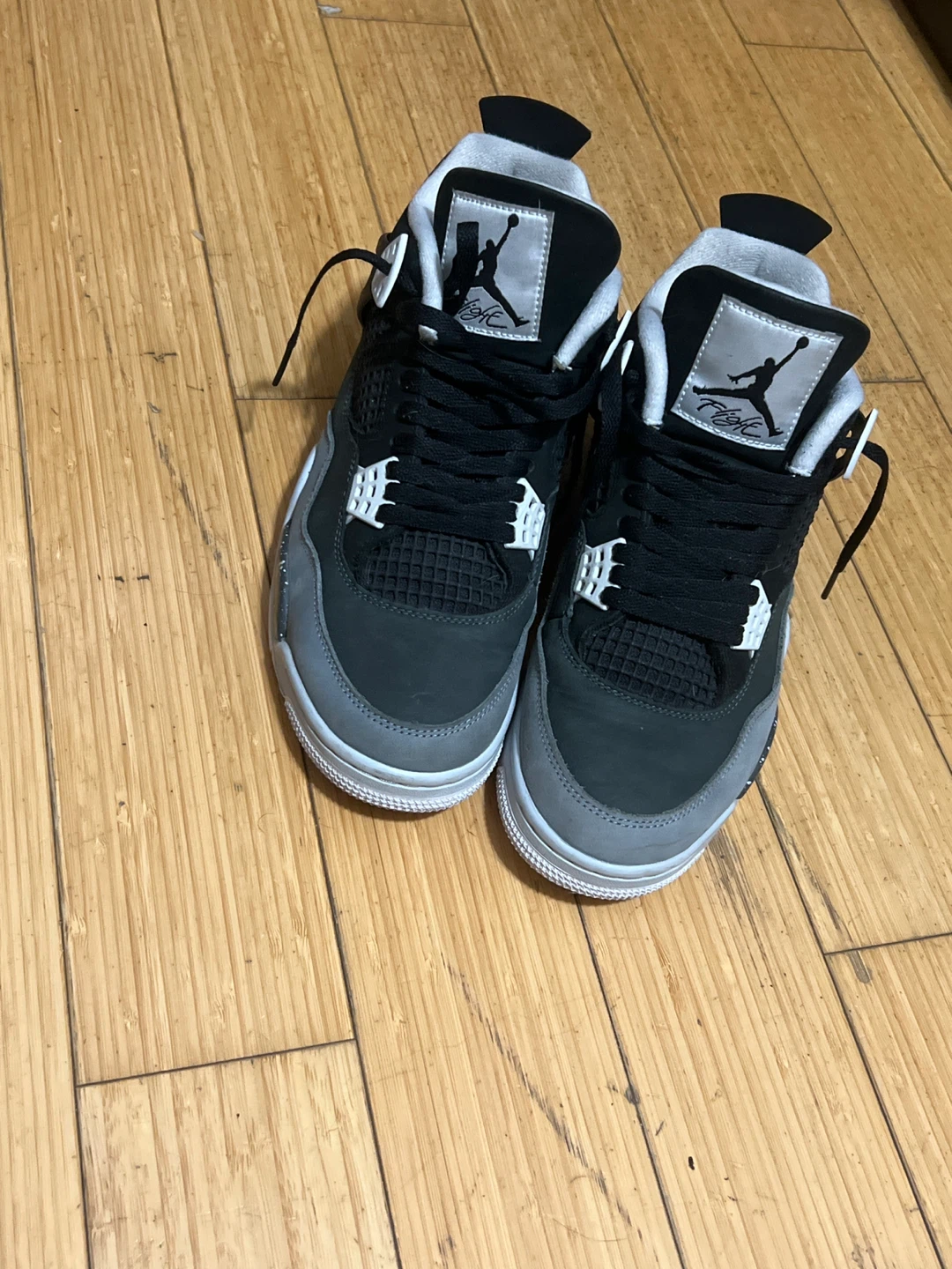 Jordan 4 Fear