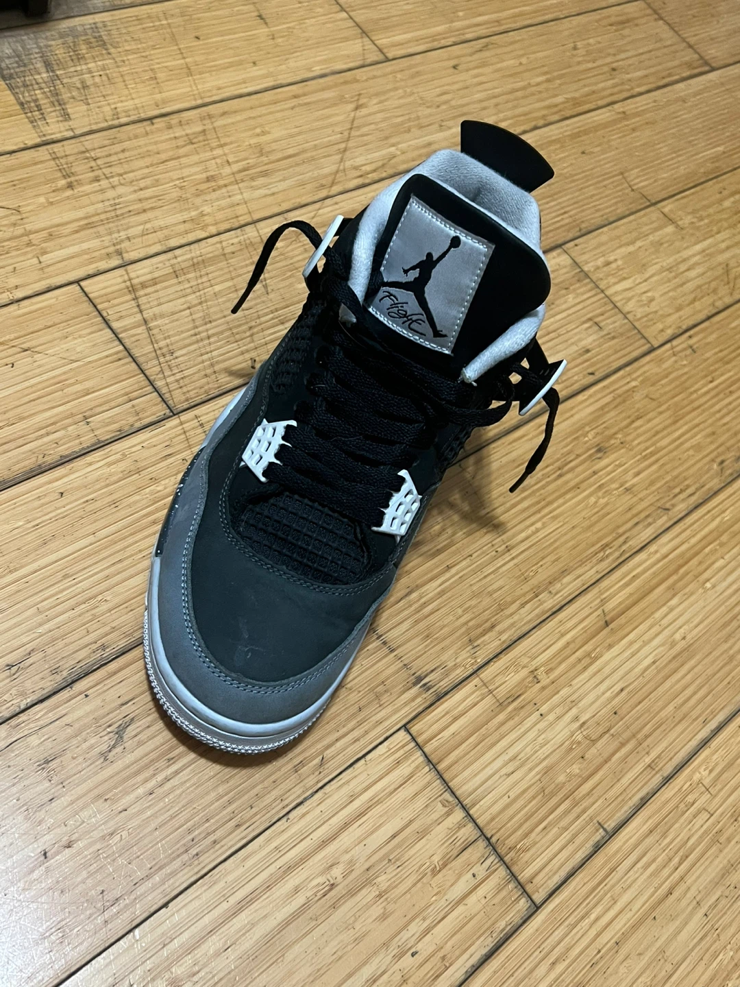 Jordan 4 Fear - photo 5