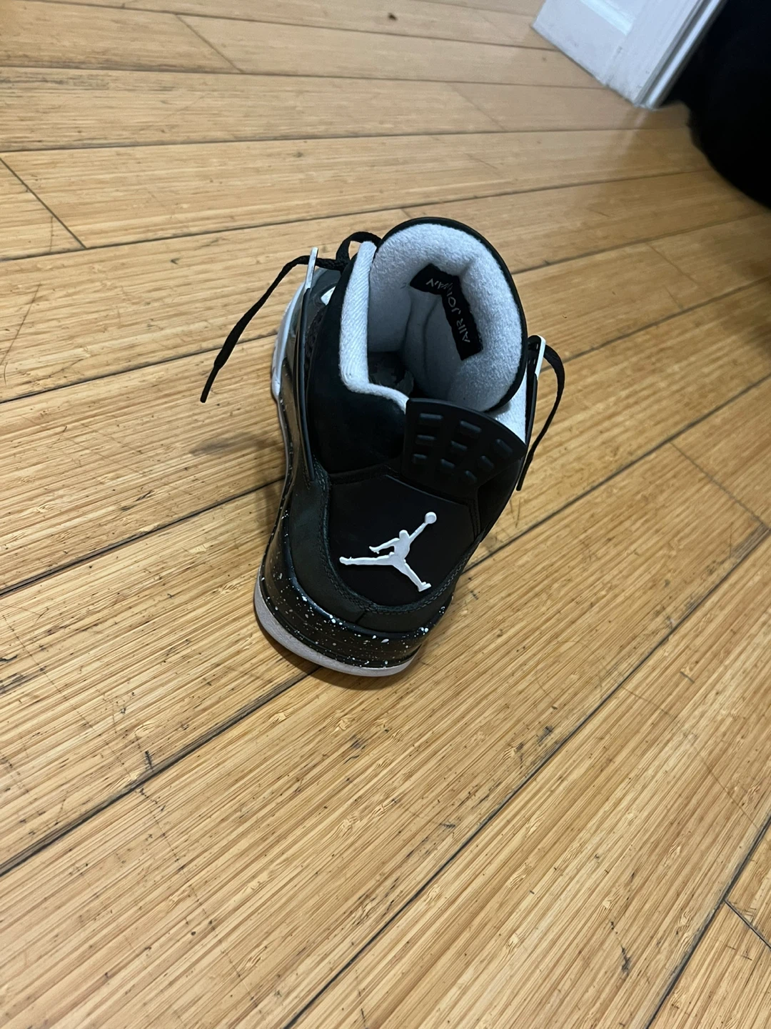 Jordan 4 Fear - photo 3