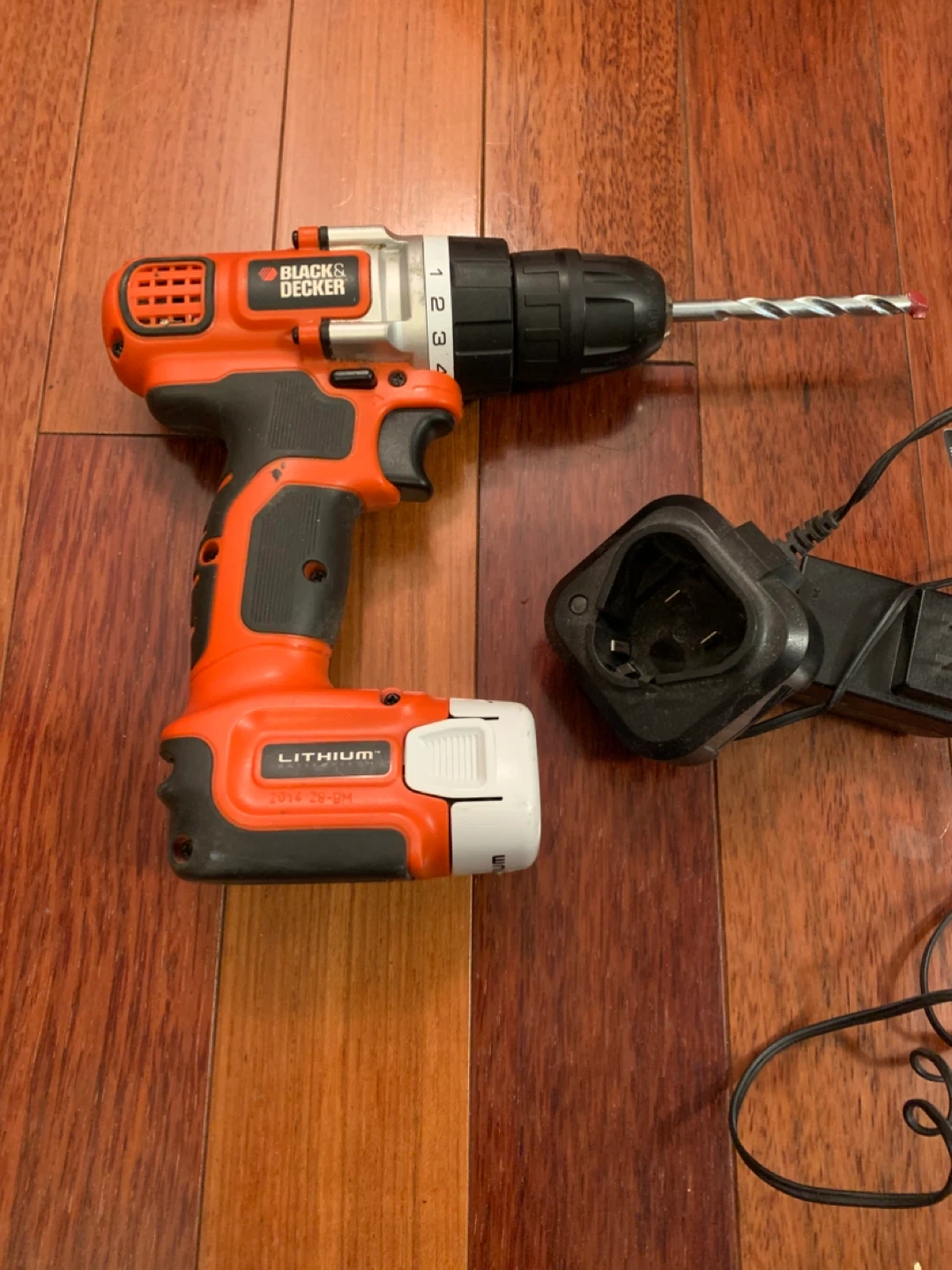 Black & Decker Lithium Cordless Drill