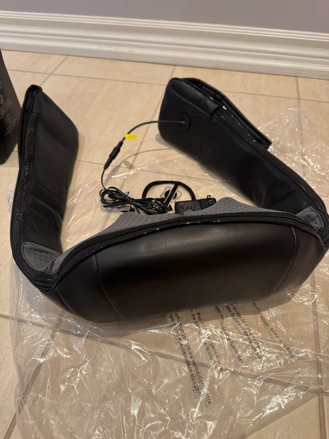 Nekteck Neck and Back Massager with Heat - photo 3