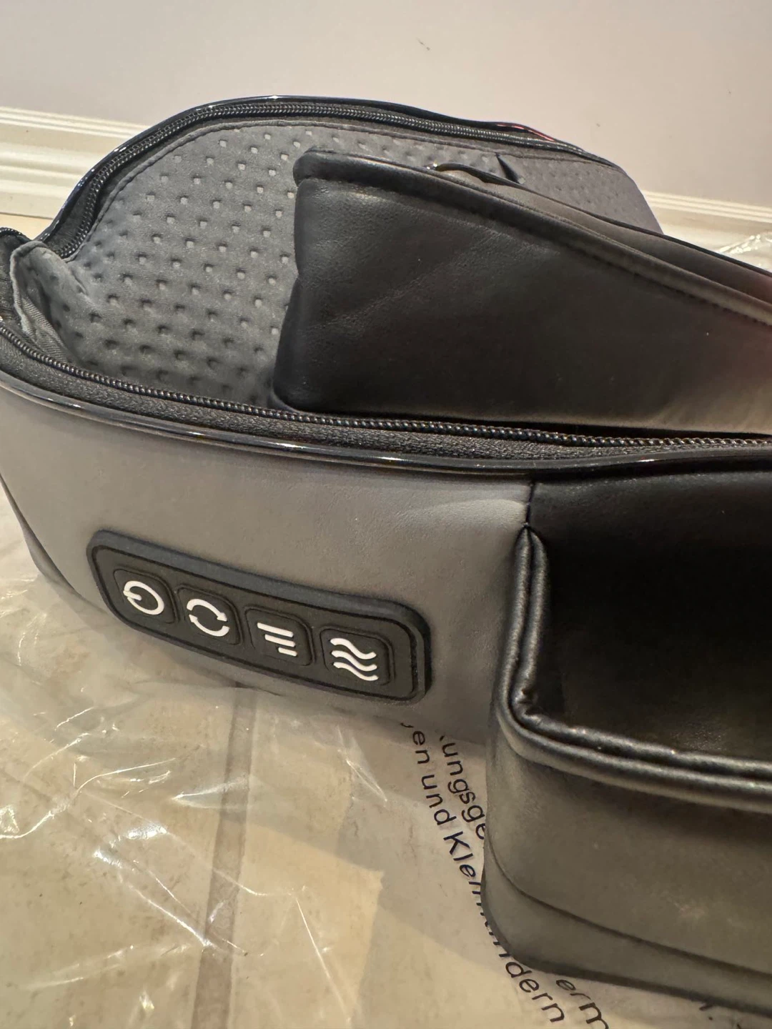 Nekteck Neck and Back Massager with Heat - photo 2