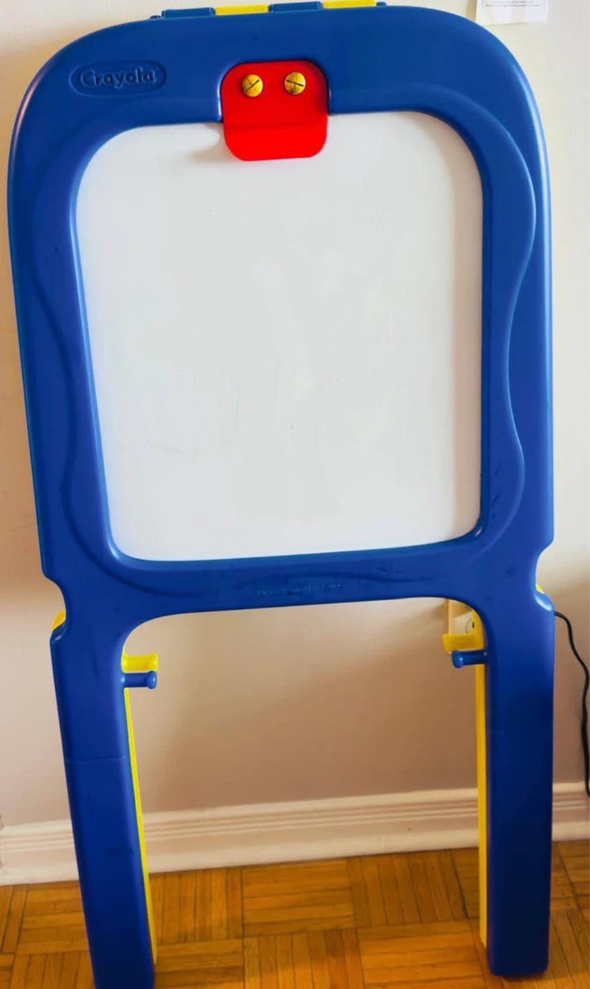 Crayola Kids’ Magnetic Whiteboard & Chalkboard 🌟 - photo 3