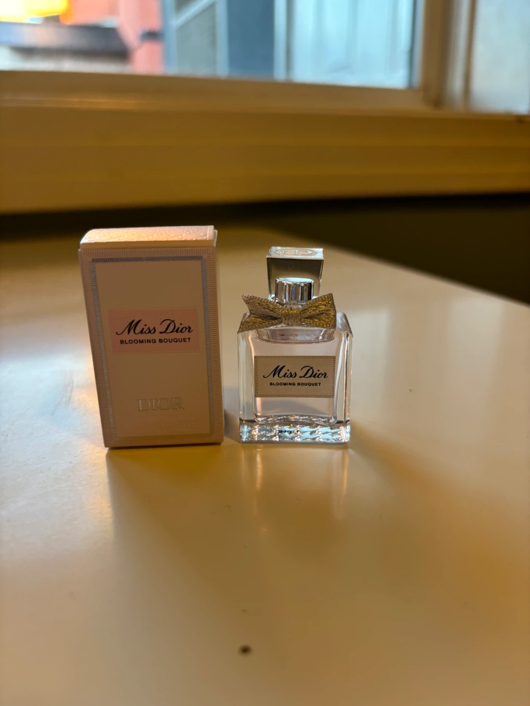 Assorted Designer Perfume Miniatures & Samples - photo 2