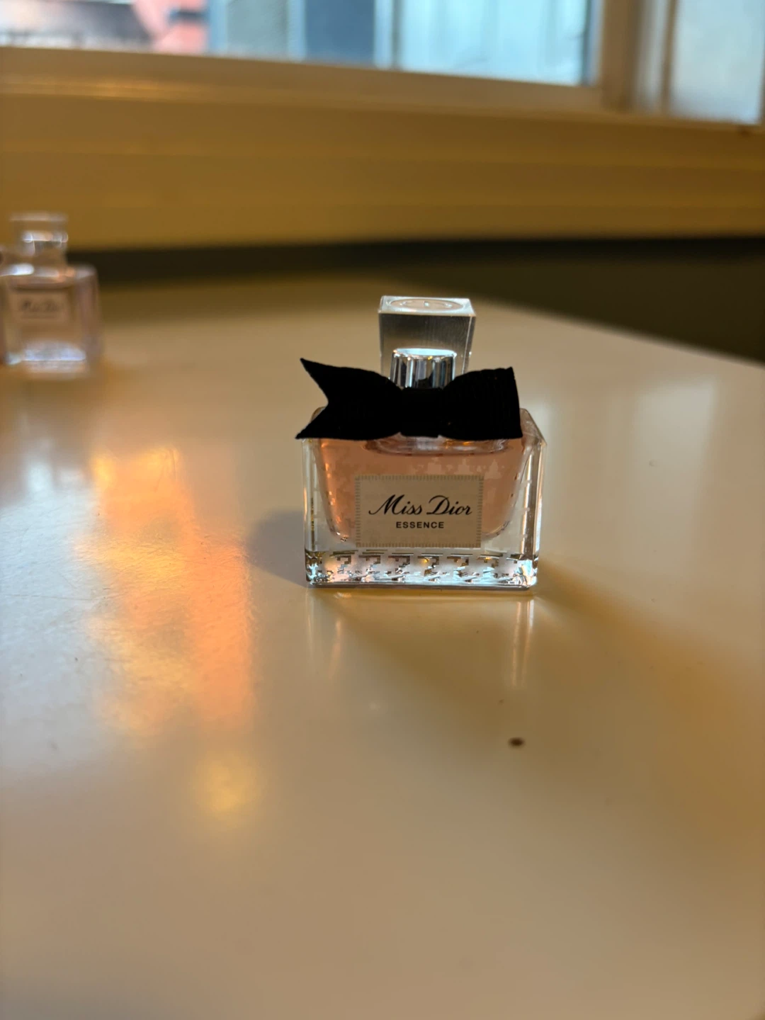 Assorted Designer Perfume Miniatures & Samples - photo 3