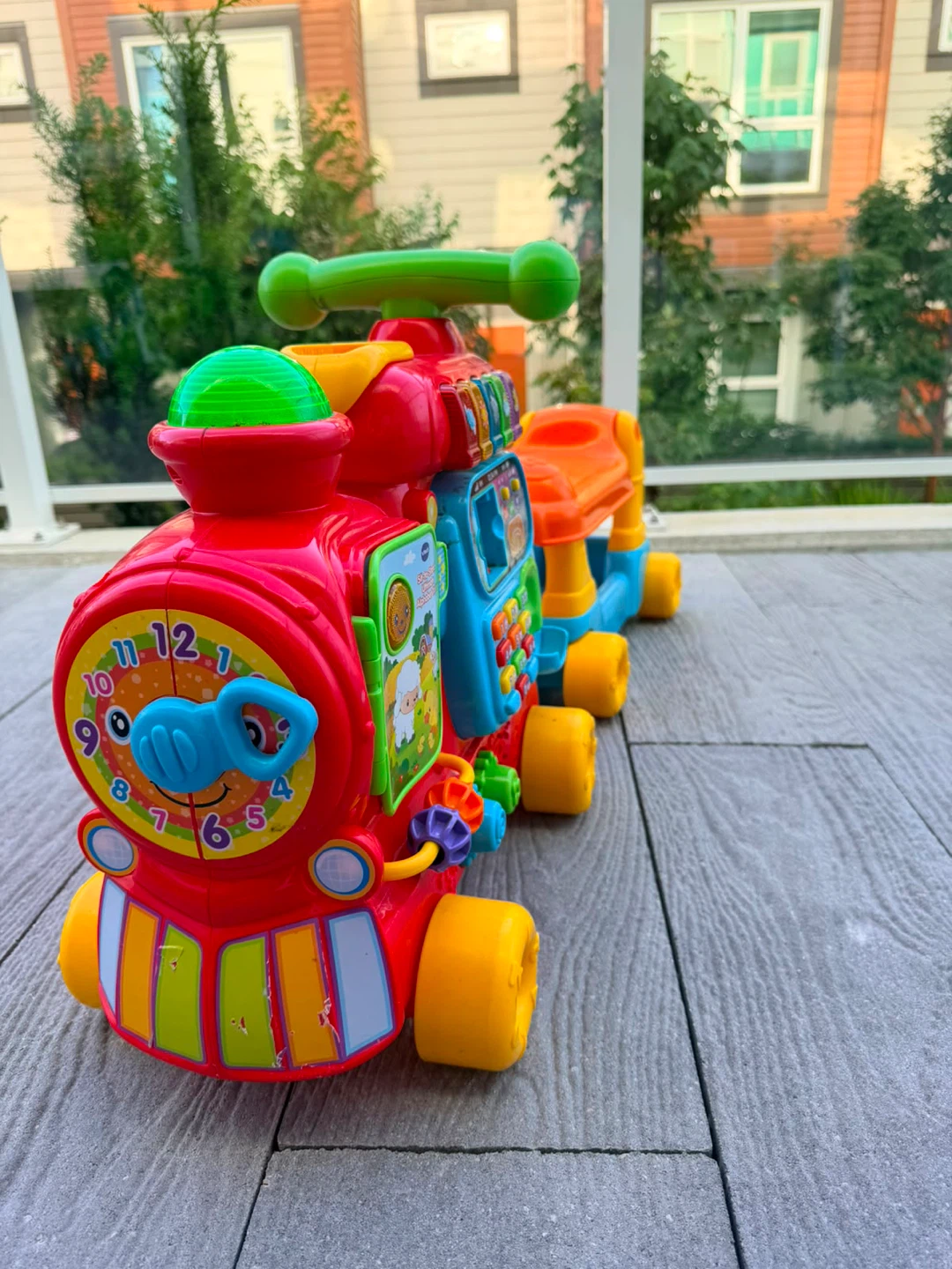 VTech Sit-to-Stand Learn and Grow Train - photo 4