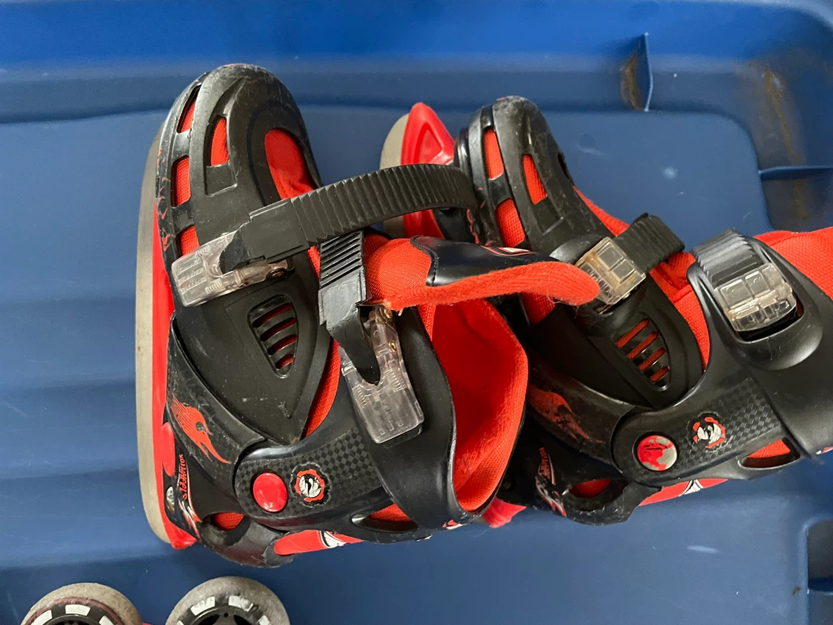 Children's Roller Skates / Ice Skates Combo - photo 2