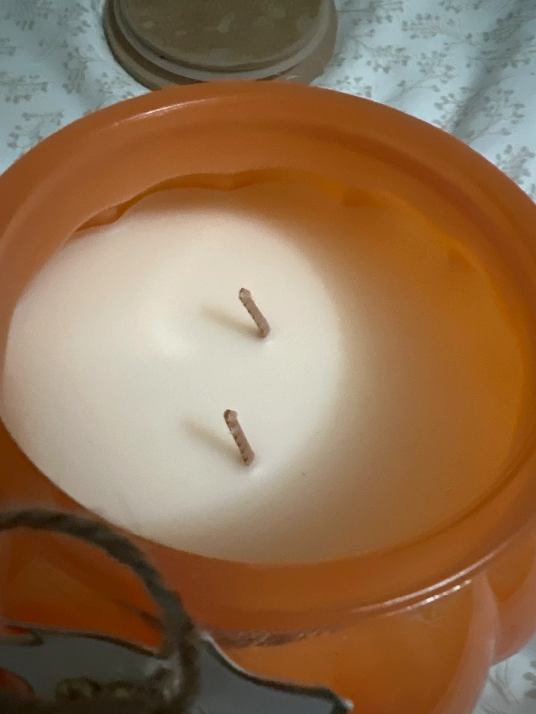 Aroma Villa Pumpkin Scented Candle - photo 2