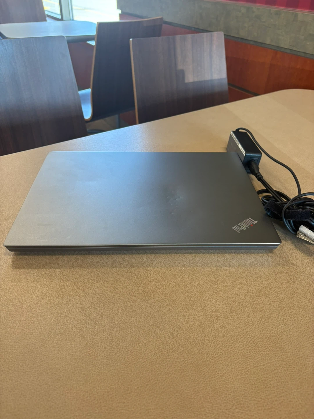 Lenovo Thinkpad e14 10th Gen i7  512ssd 10th gen 16gb ram