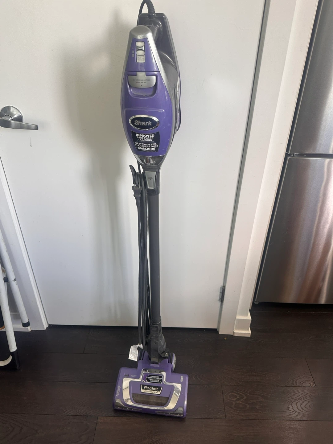 Shark Rocket Deluxe Pro Vacuum Cleaner
