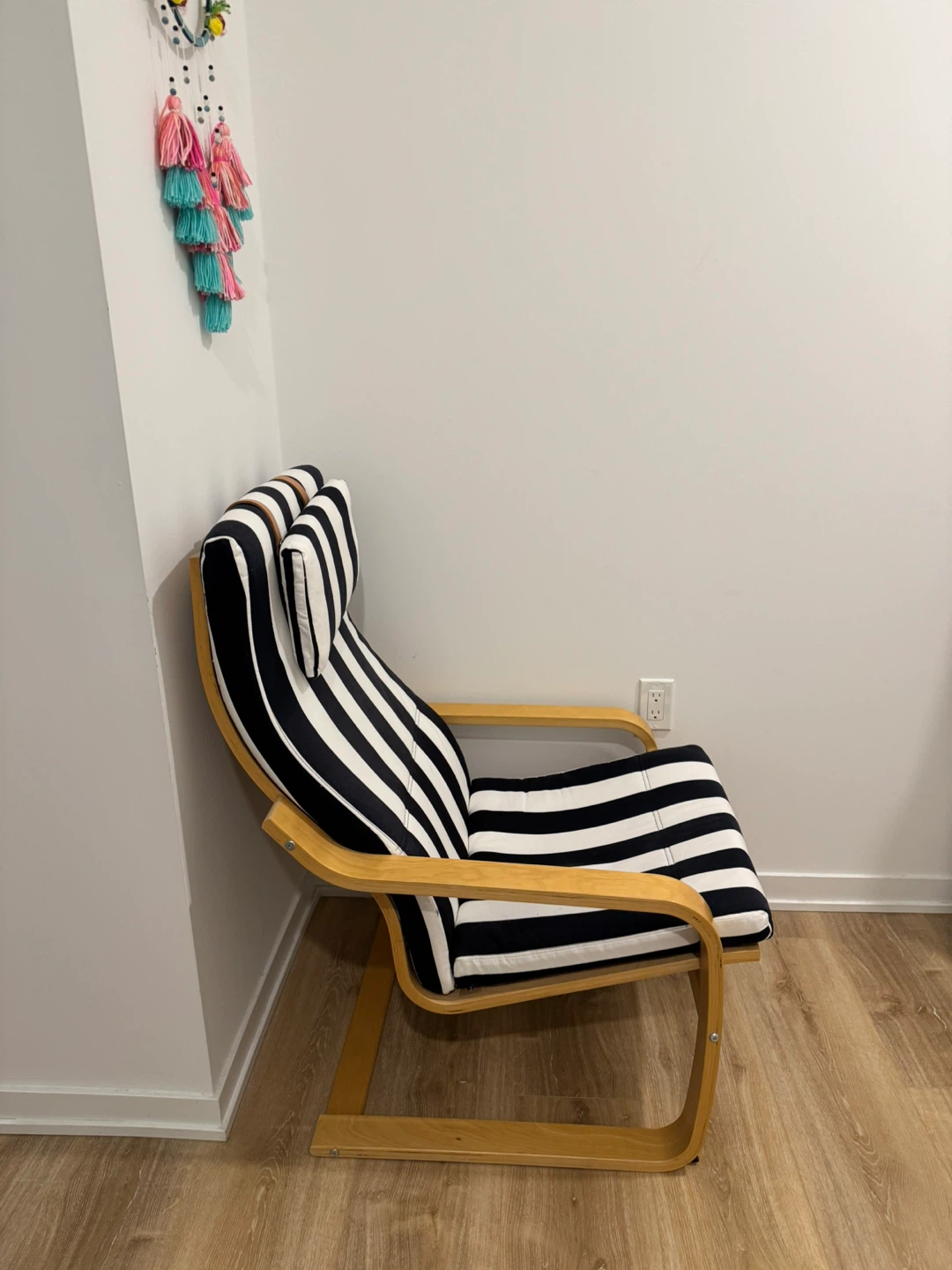 Blue 2-seater sofa with gold legs and one chair - photo 4