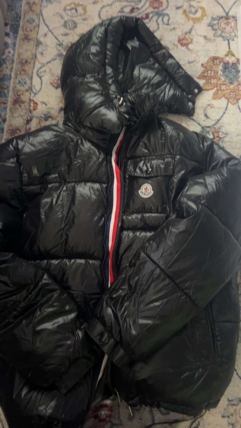 Moncler Puffer Jacket - photo 2