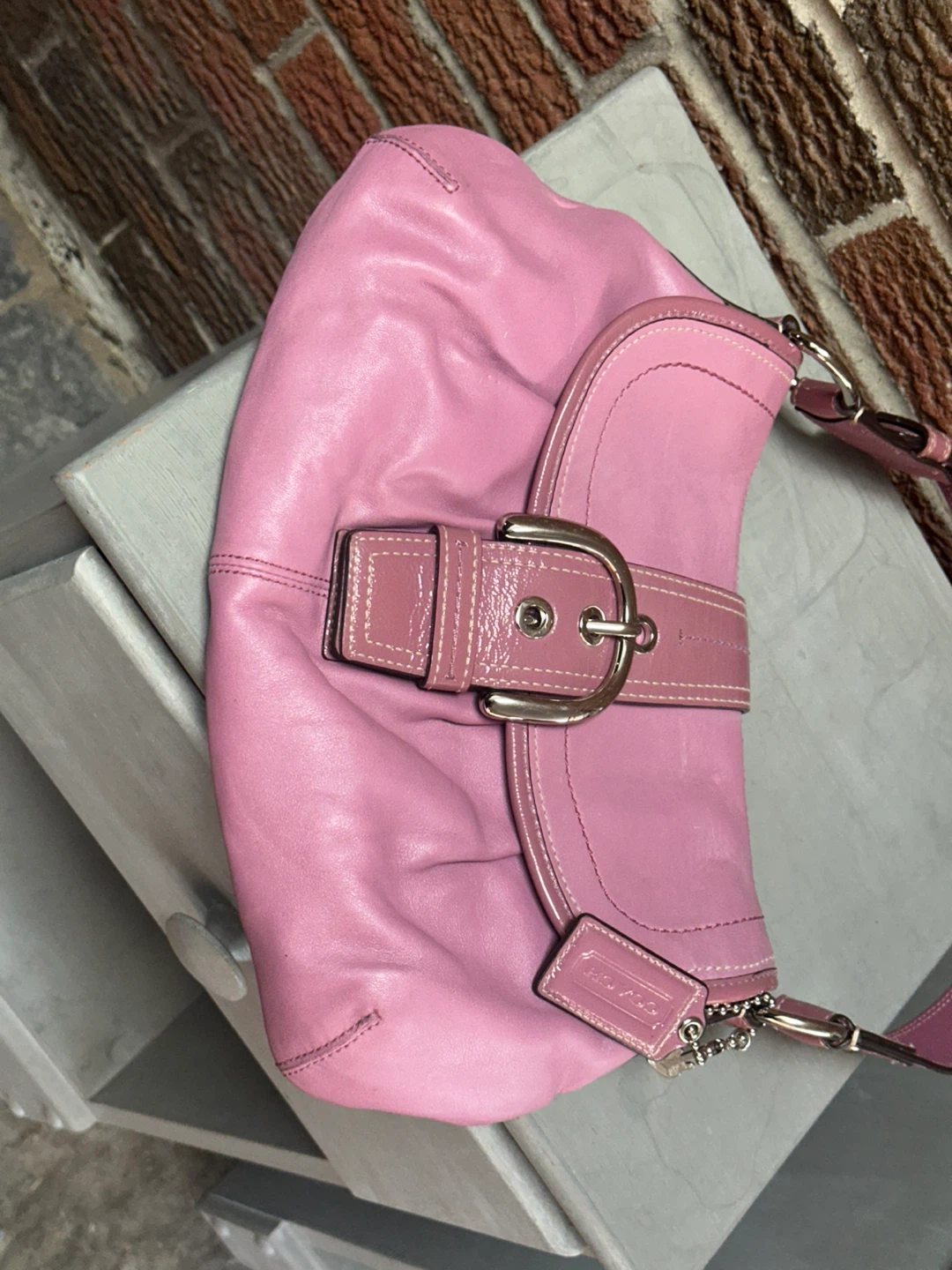 Coach Pink Leather Shoulder Bag - photo 2