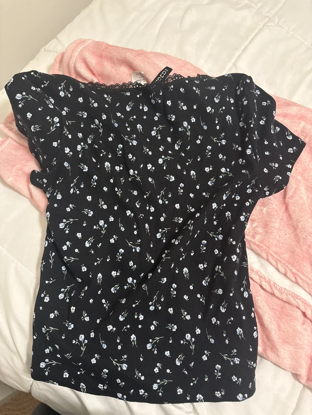 Black Floral Lace Trim Top - photo 2