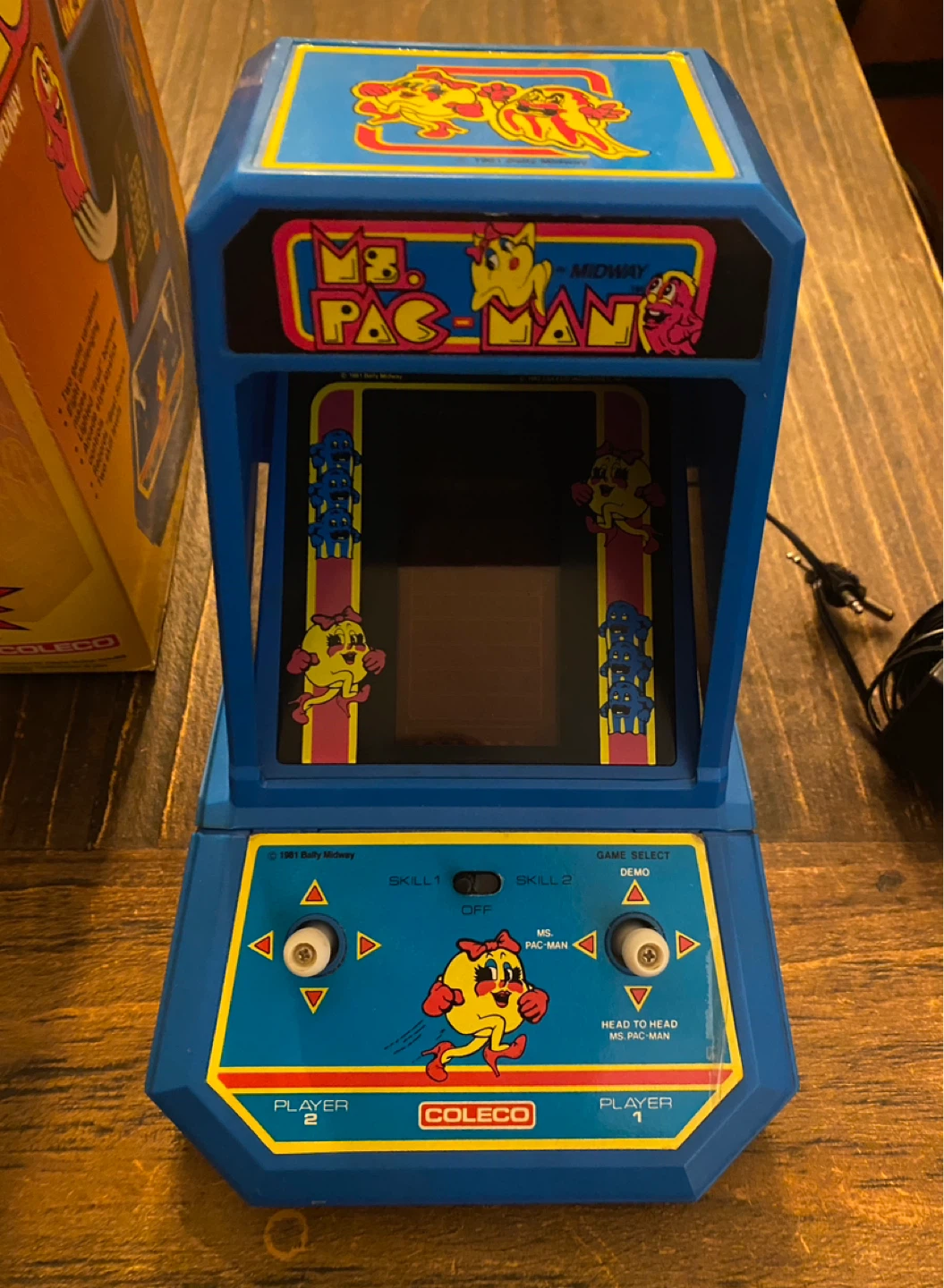 1981 Coleco Ms PacMan Mini Arcade - photo 2