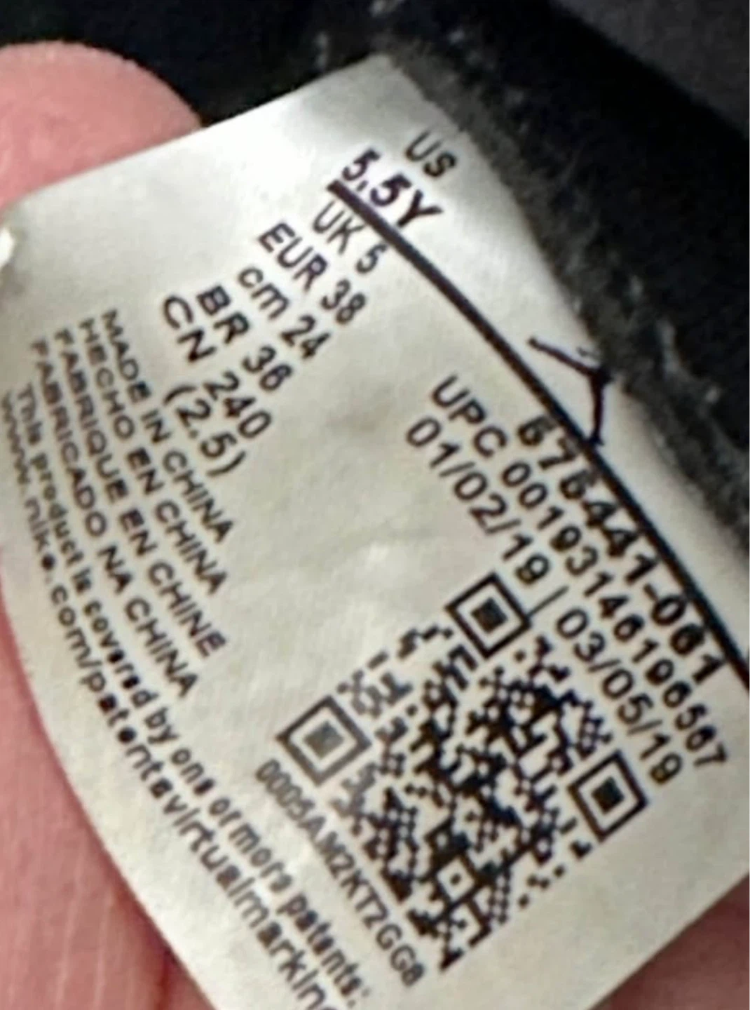 Air Jordan 1 "Chicago" Youth Sneakers - photo 3