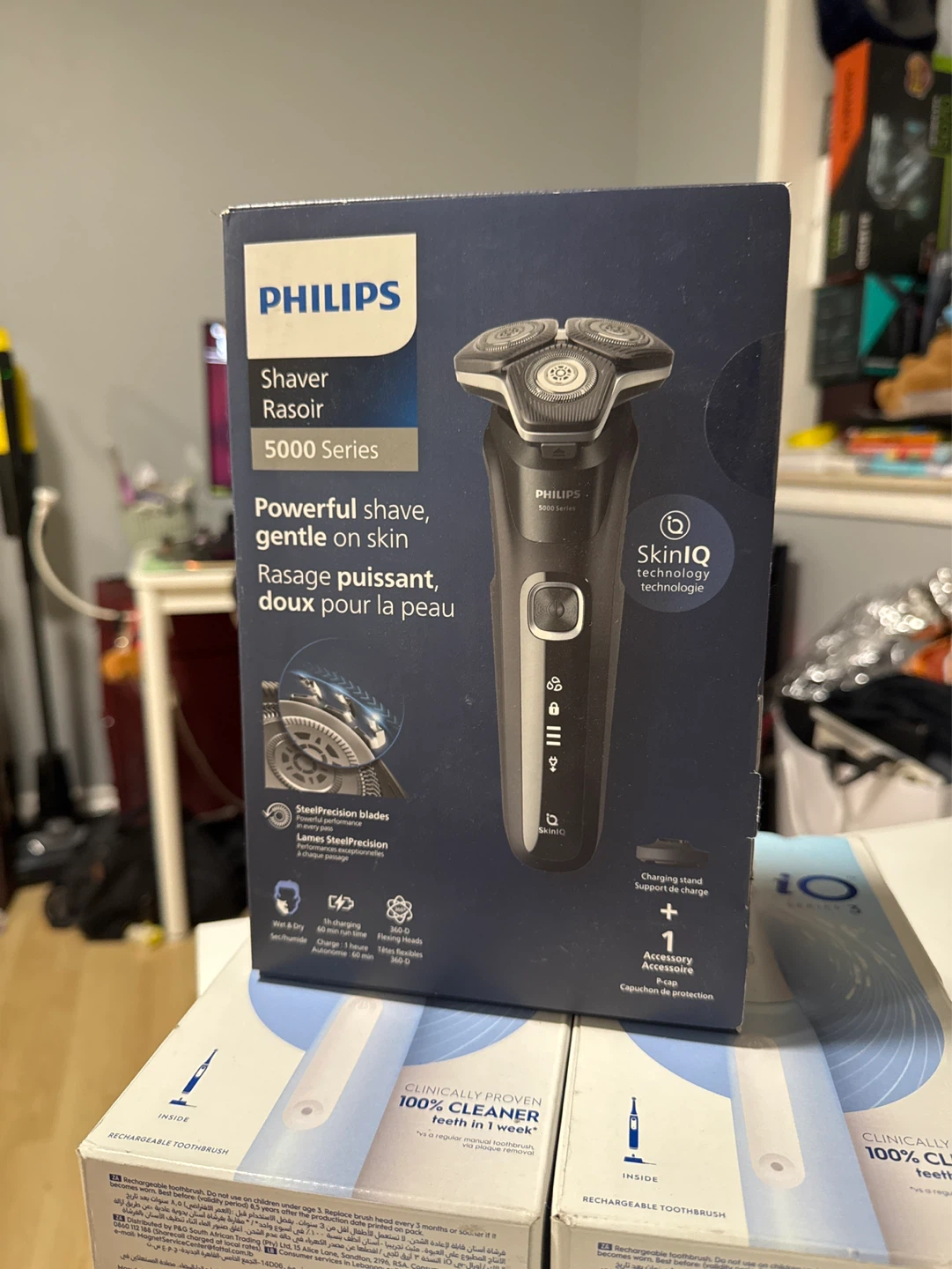 Philips Shaver 5000 Series Electric Razor