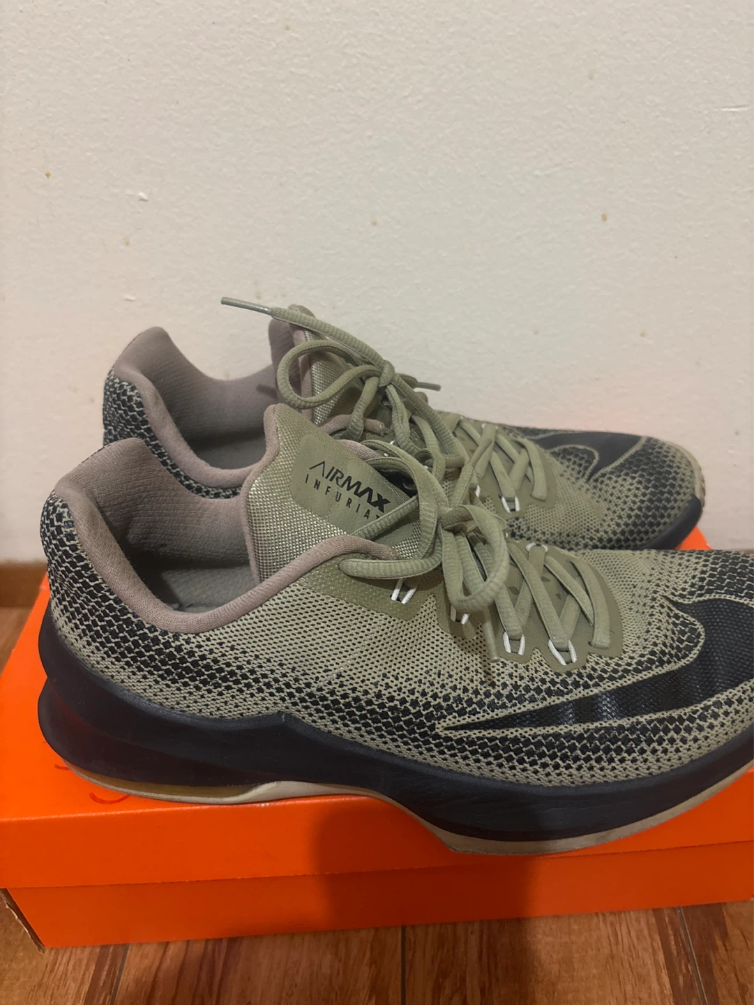 Nike Air Max Infurari Basketball Shoes