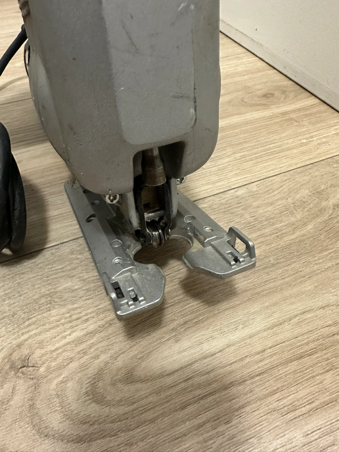 Bosch 1587AVS Jigsaw - photo 5