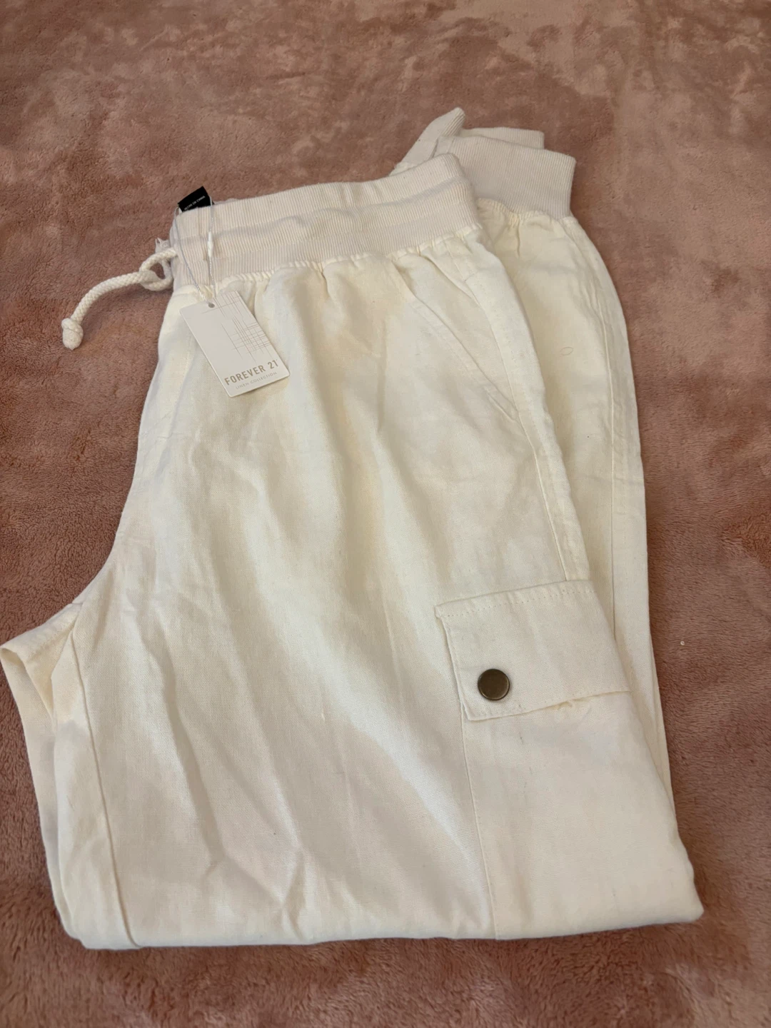 Forever 21 Cream Cargo Joggers - photo 3