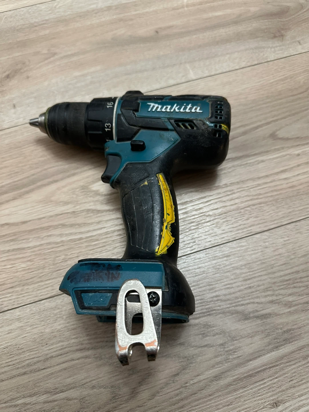 Makita DDF480 Cordless Drill