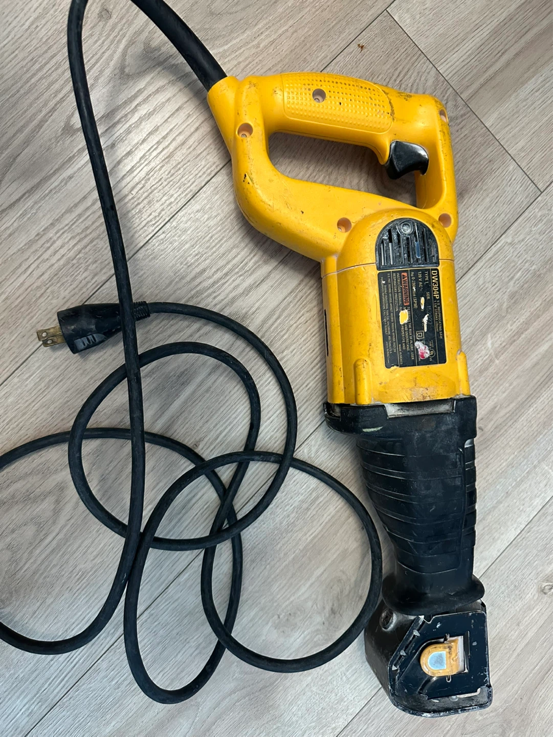 DEWALT Reciprocating Saw