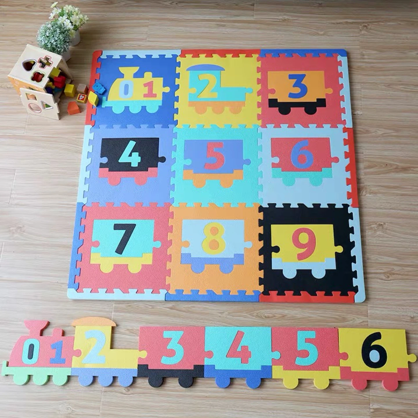 Foam Play Mat with Numbers 0-9 Train Design - photo 2