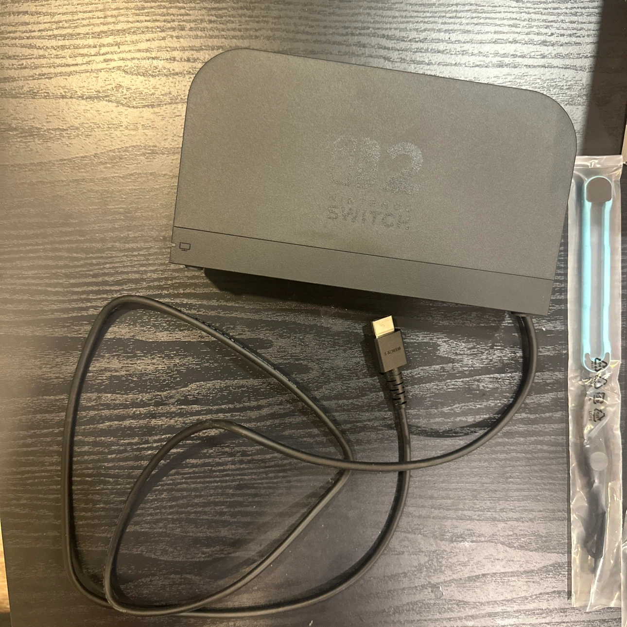 Nintendo switch 2 with 4 FREE games - photo 4