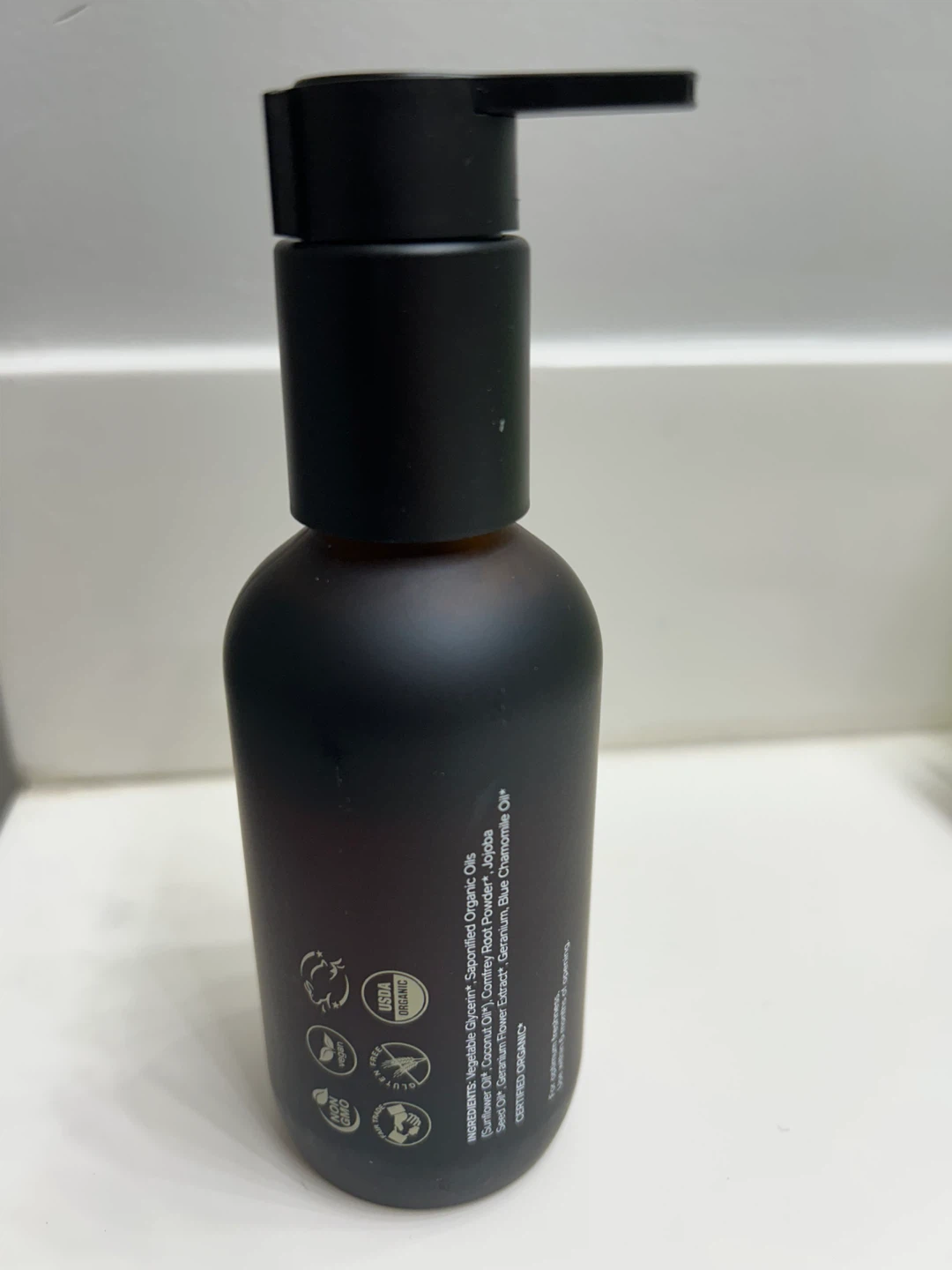 SKIN ESSENCE ORGANICS Pure Facial Cleanser 120mL - photo 2