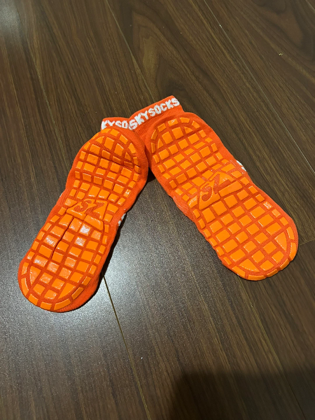 Sky Zone Grip Socks - Orange - photo 2