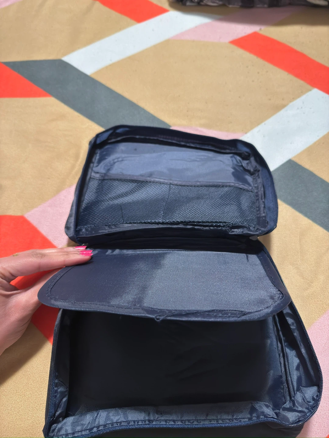 Brand New Travel Bag / Cosmetic Bag - photo 2