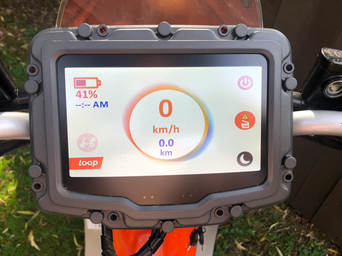 Loop EV Scooter - photo 4