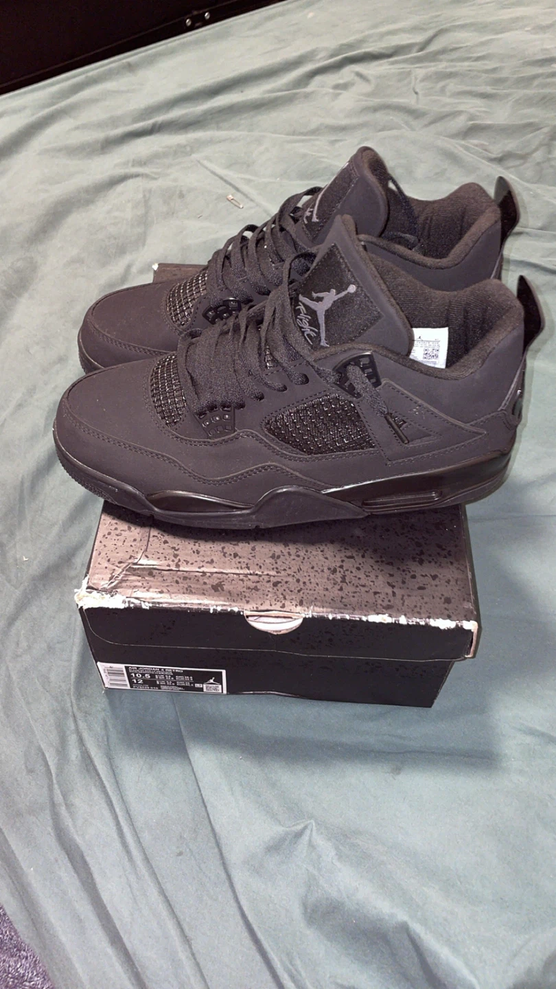 Air Jordan 4 "Black Cat" - photo 2