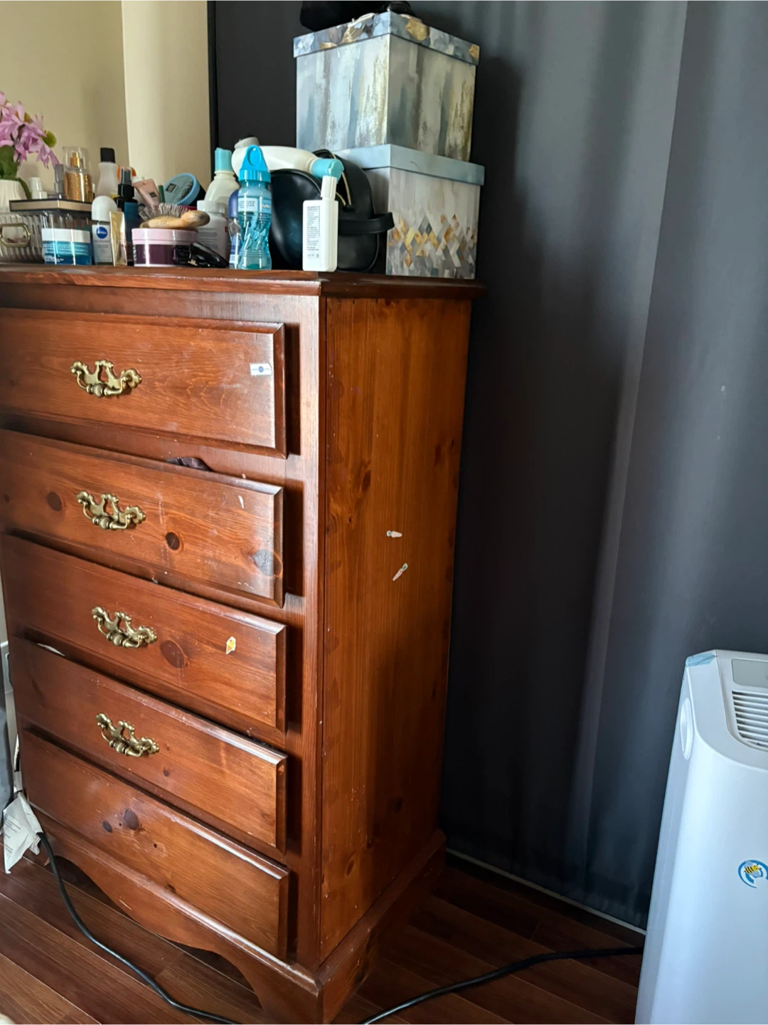 Wooden 5-Drawer Dresser