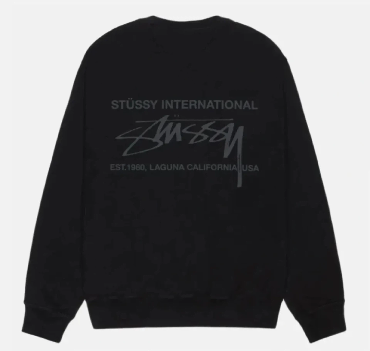 (New) Stussy pigment dyed crewneck sweatshirt (size L)