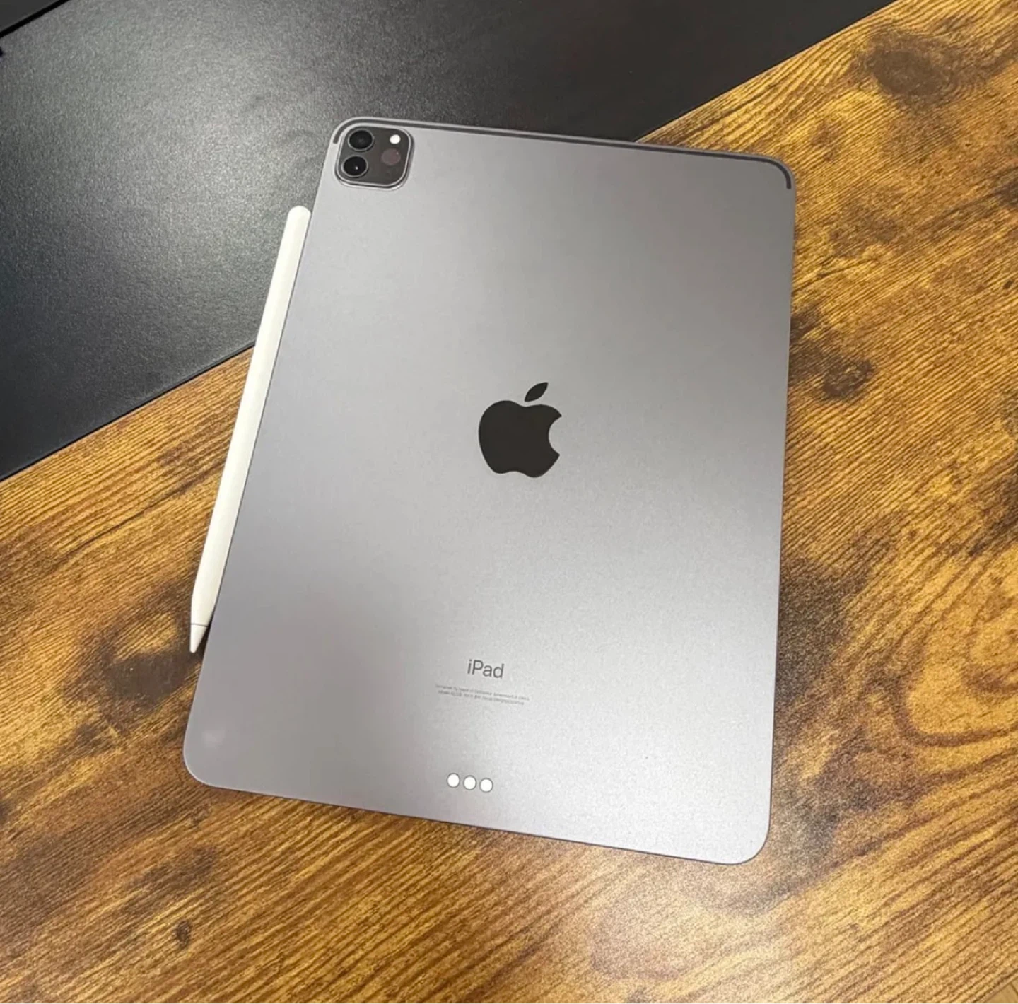 Ipad Pro 11 inch 2nd, 128GB Wi-fi + full-cover case Bundle - photo 3