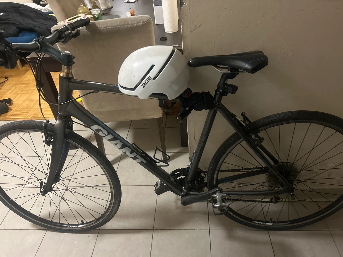 Giant Sport Road Bike - photo 4