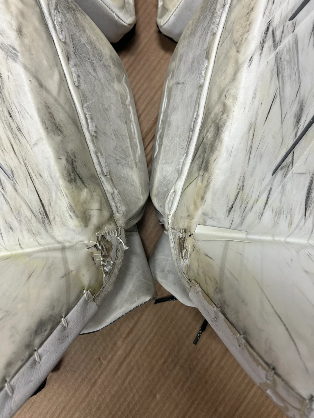 Bauer Hyperlite2 Goalie Leg Pads - photo 4