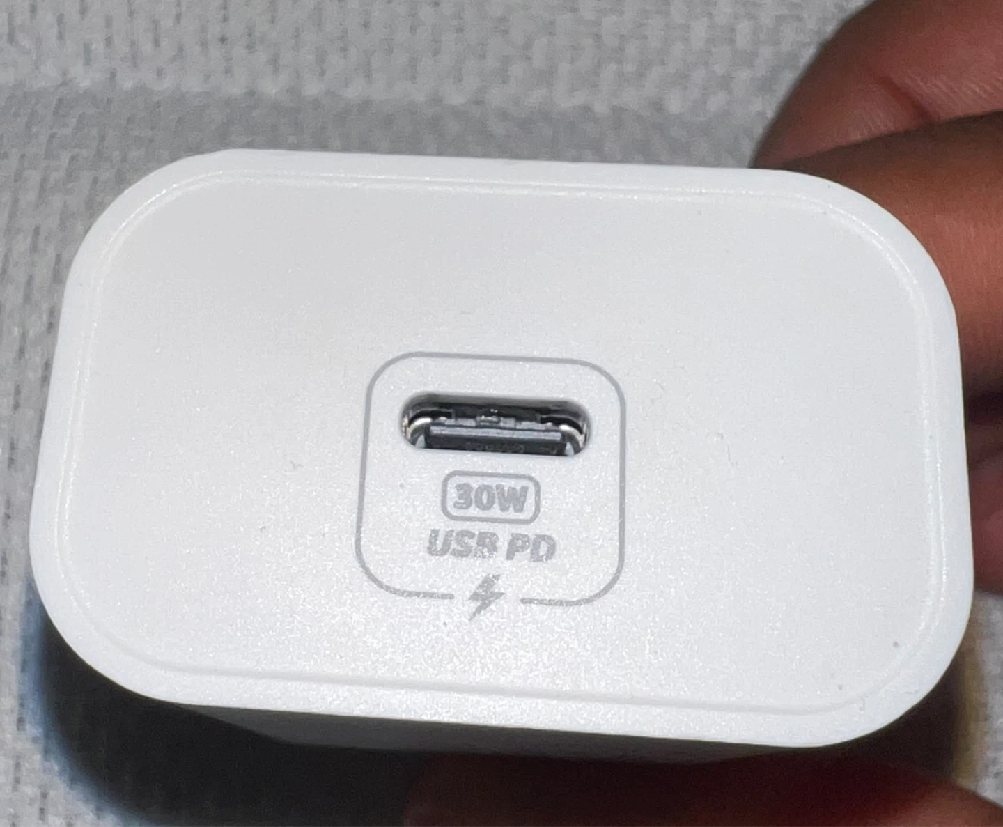 LOGiiX 30W USB PD Fast Charger - photo 3