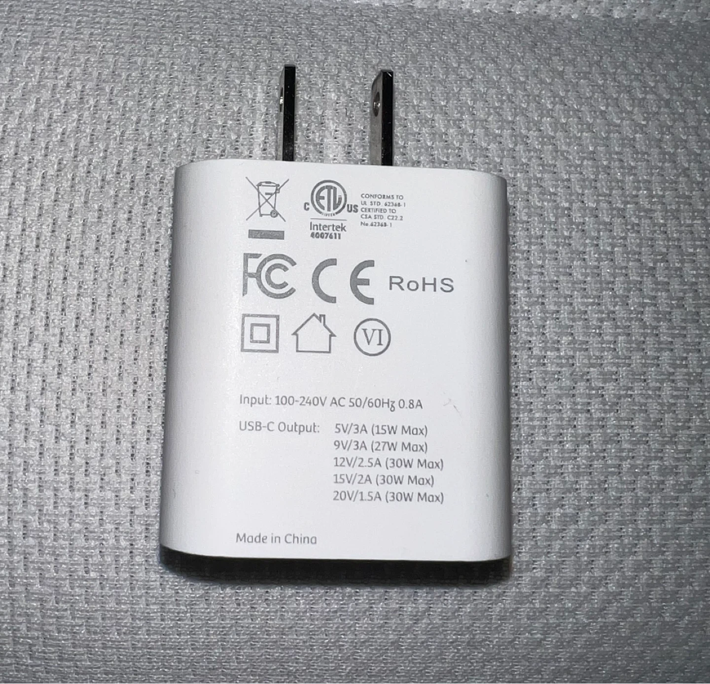 LOGiiX 30W USB PD Fast Charger - photo 2