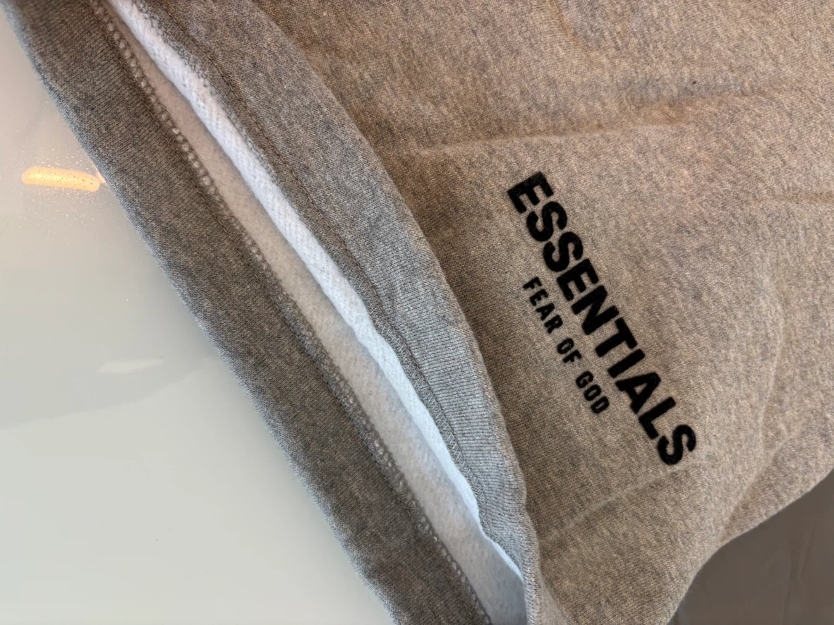 Essentials shorts - photo 5