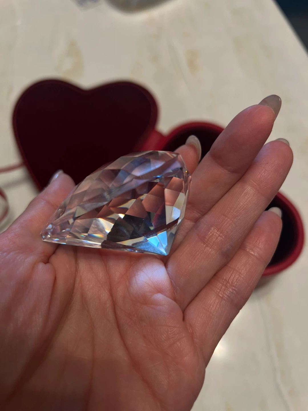 Swarovski Heart-Shaped Crystal Paperweight/figurine - photo 2