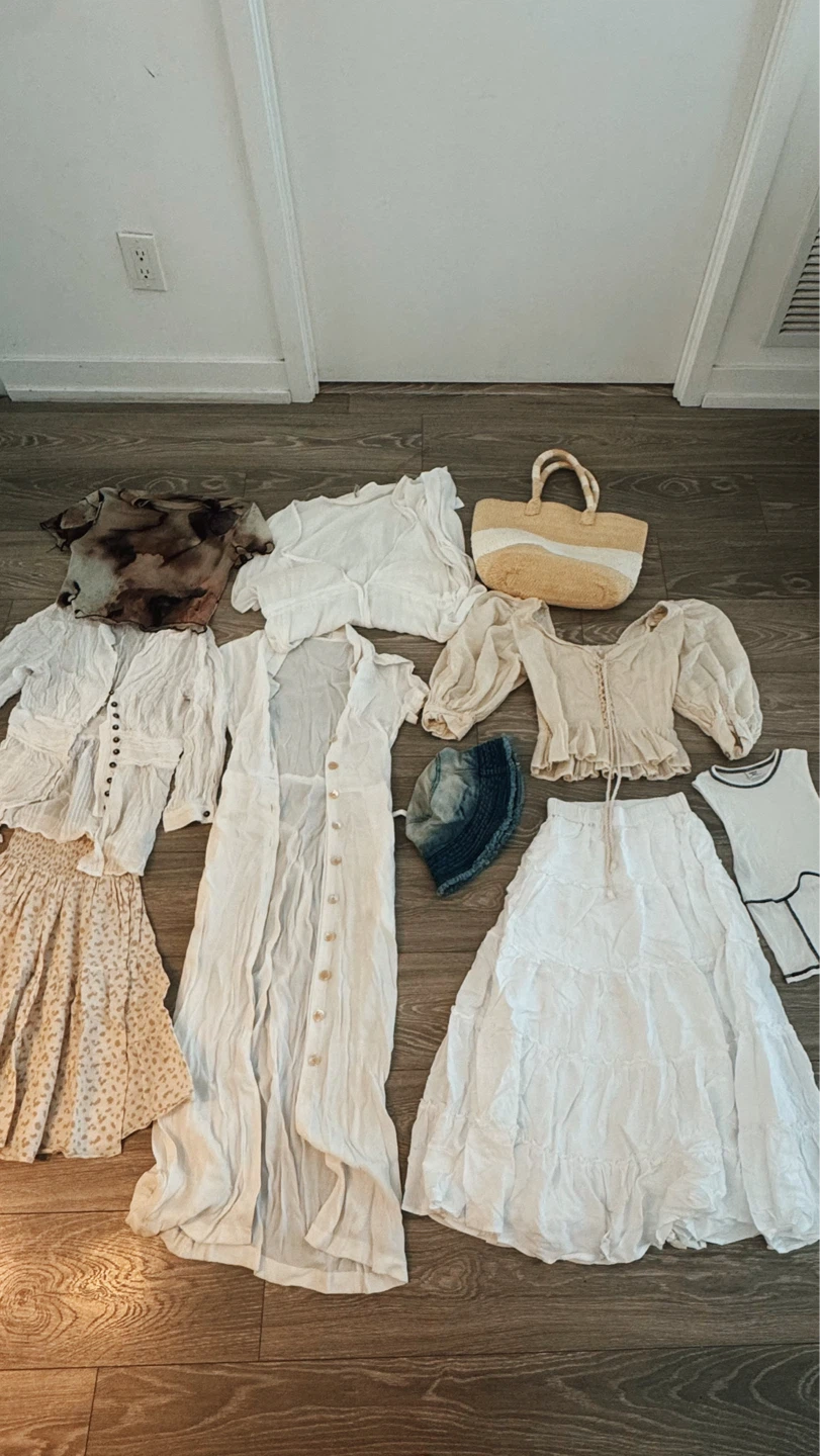 Woman’s Summer Clothing Lot - XS/S