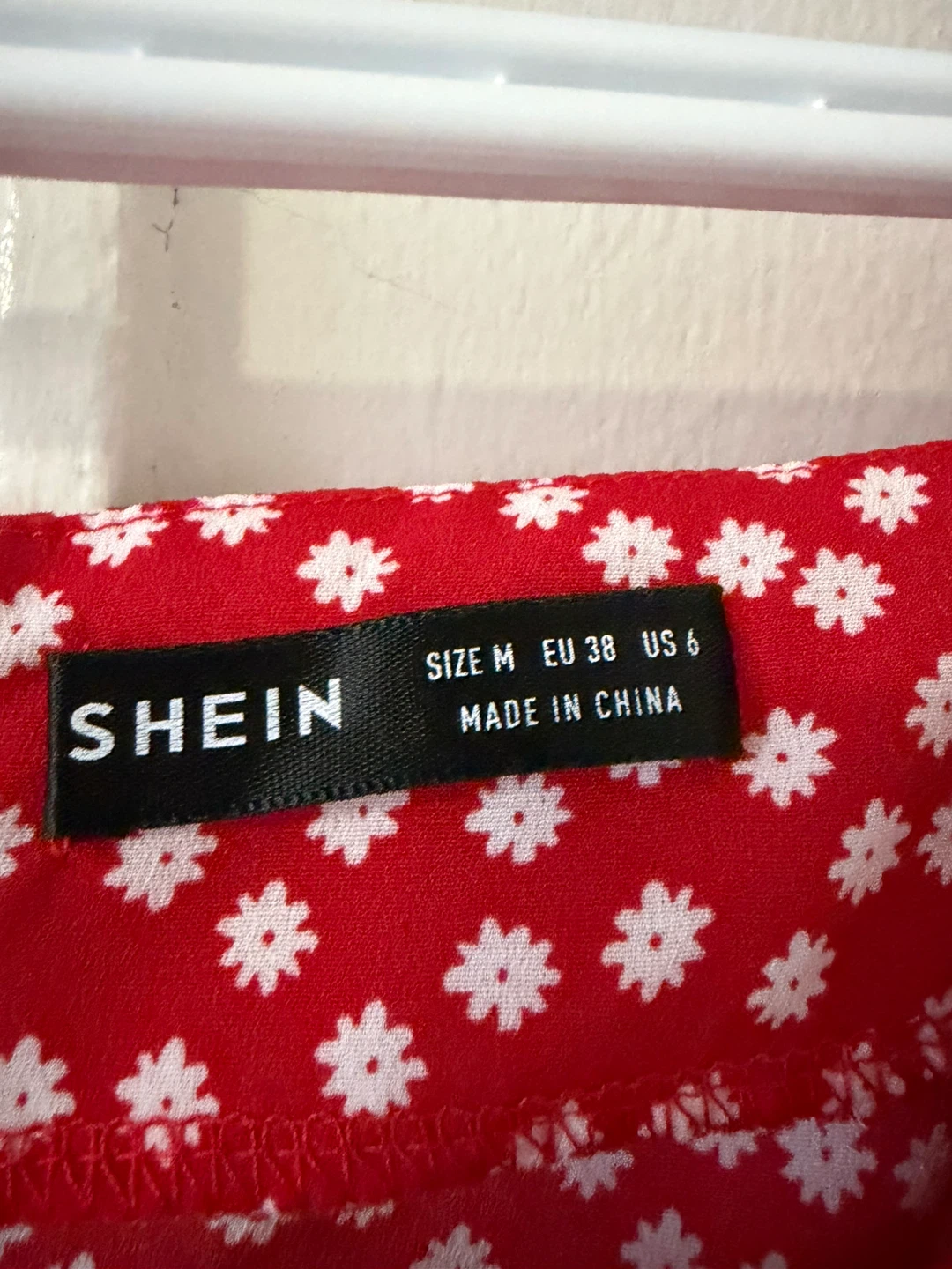 SHEIN Red Floral Button-Up Dress - photo 3