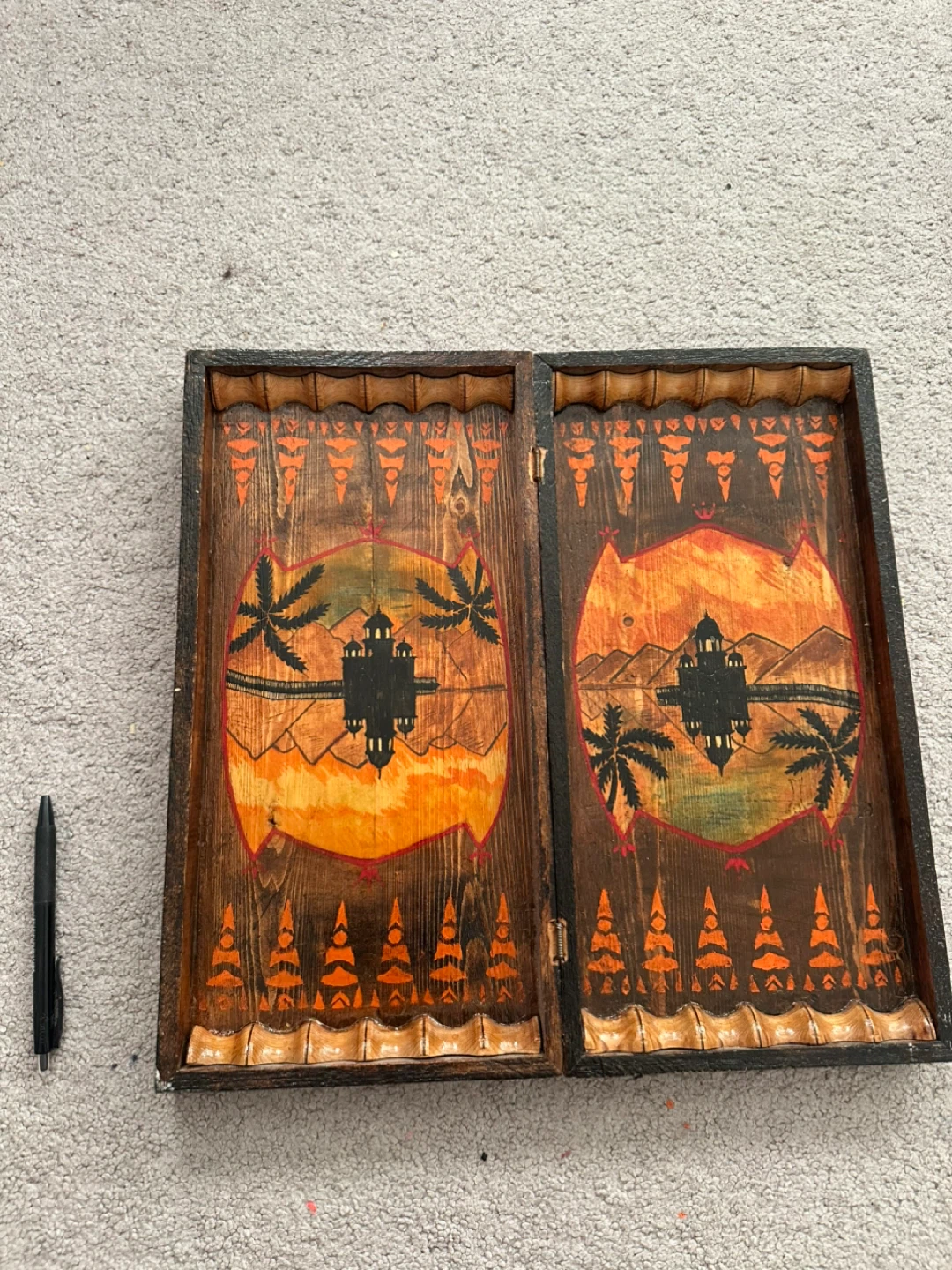 Vintage Wooden Backgammon and Chess Board - photo 2