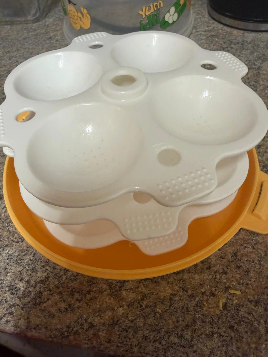 Microwave Yum Idli Steamer Cooker