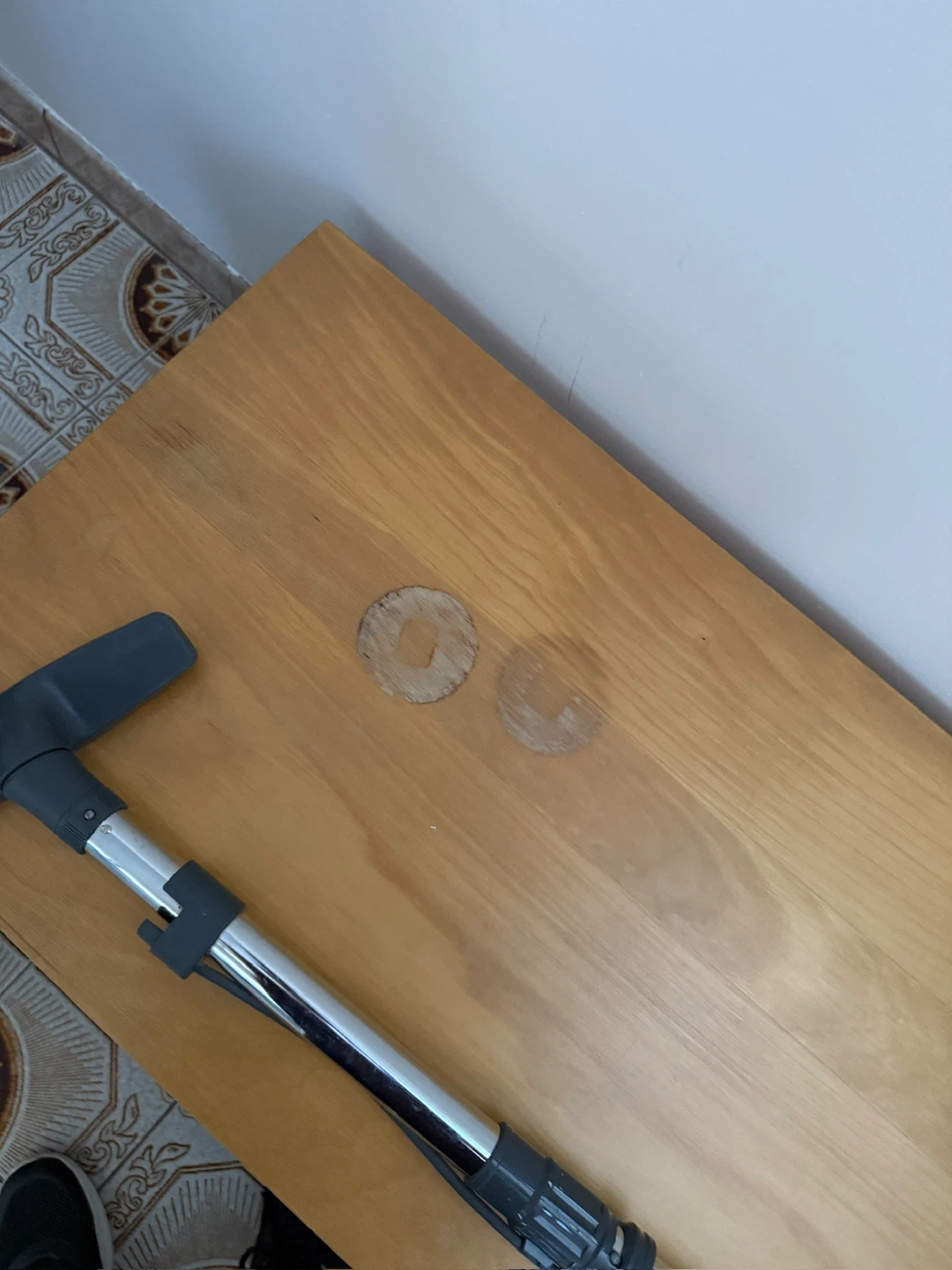 Light Wood TV Stand with 3 Shelves - photo 2