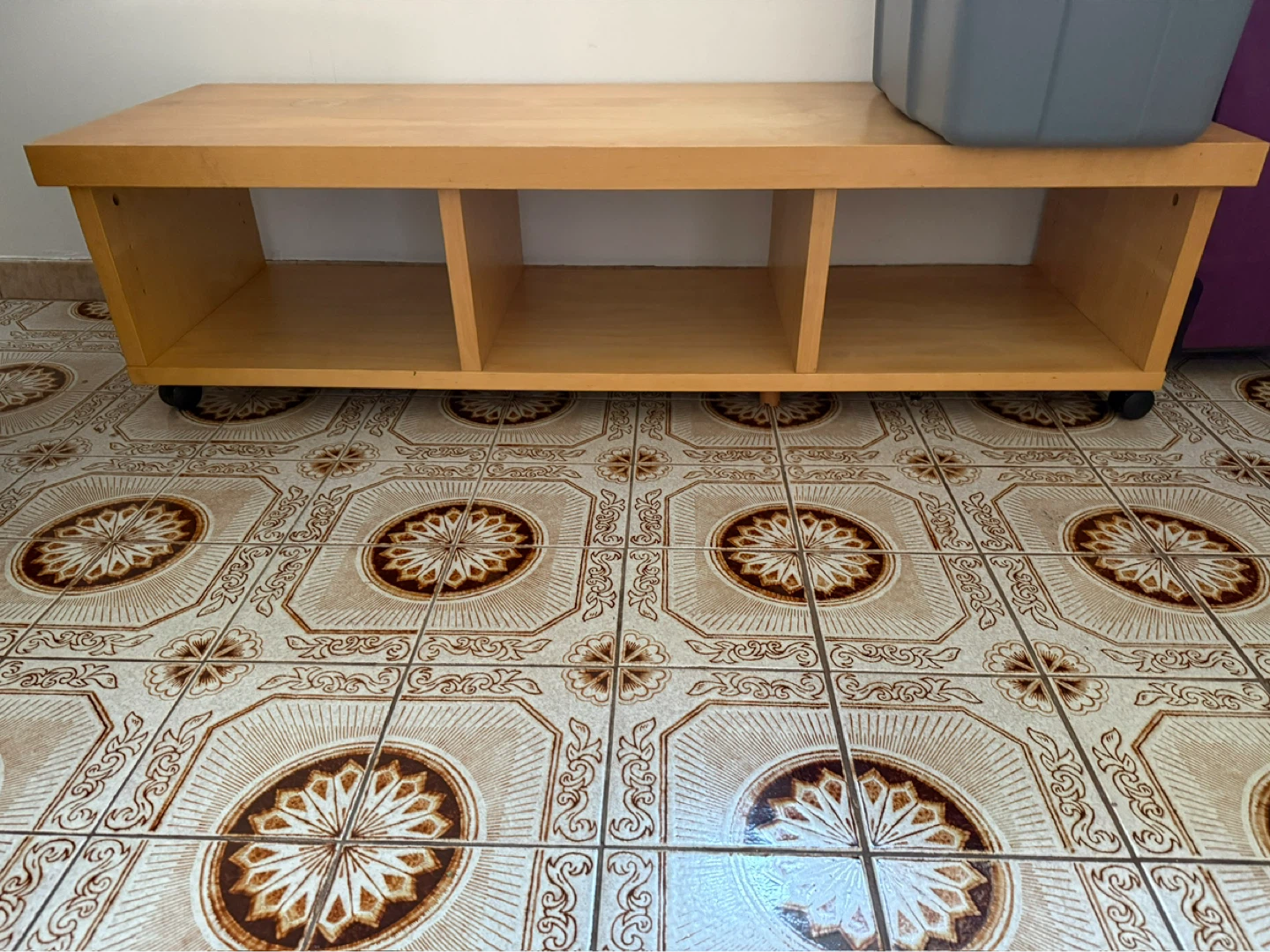 Light Wood TV Stand with 3 Shelves
