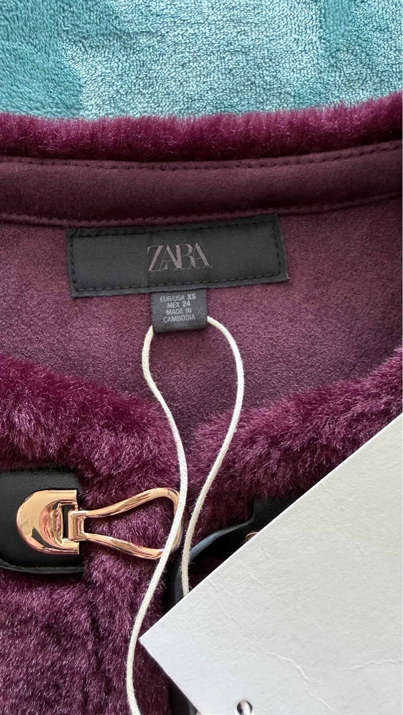 Zara Faux Fur Jacket - photo 2